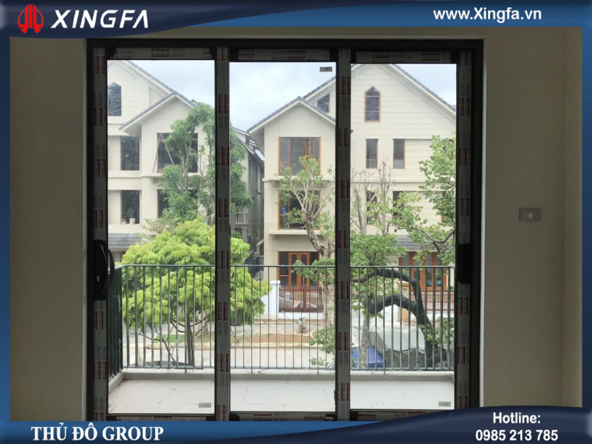 Mẫu cửa sổ nhôm Xingfa mở trượt 3 cánh trên 3 ray & cửa đi nhôm Xingfa mở trượt 3 cánh
