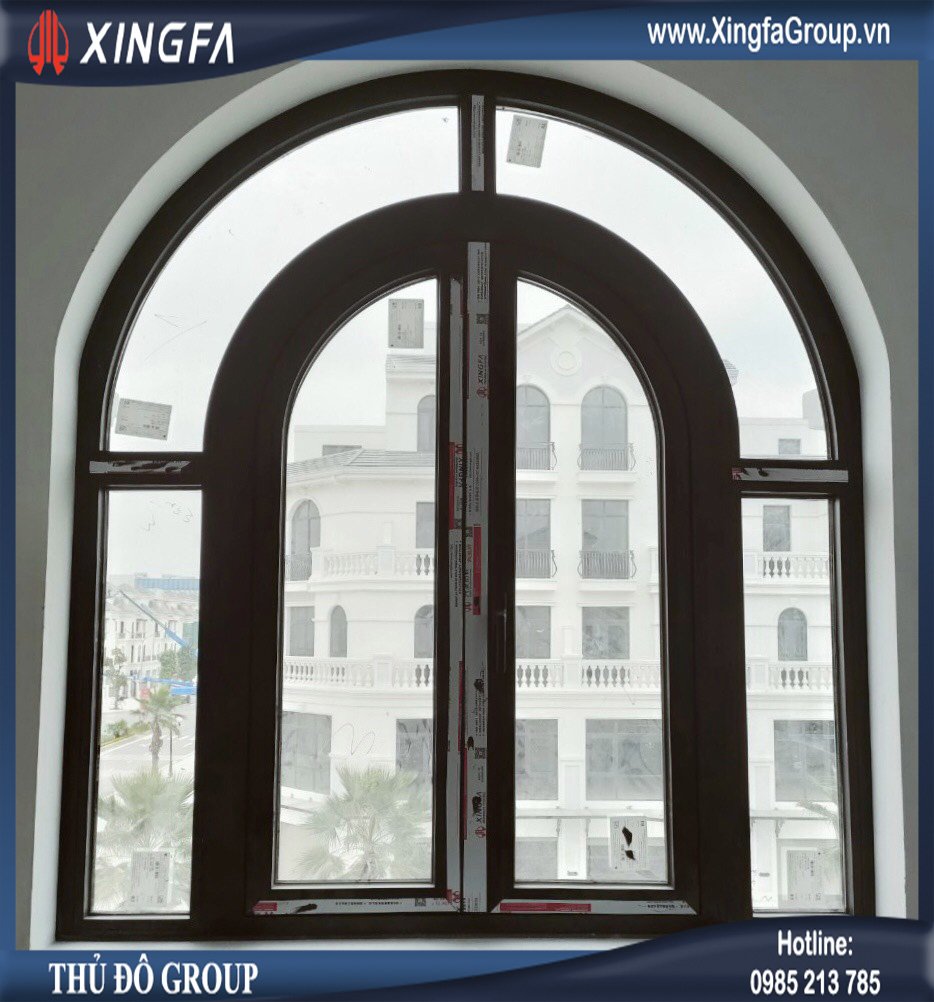 Mẫu cửa sổ nhôm Xingfa uốn vòm cong cả phần cánh + phần khung bao quanh + chia thêm đố cửa
